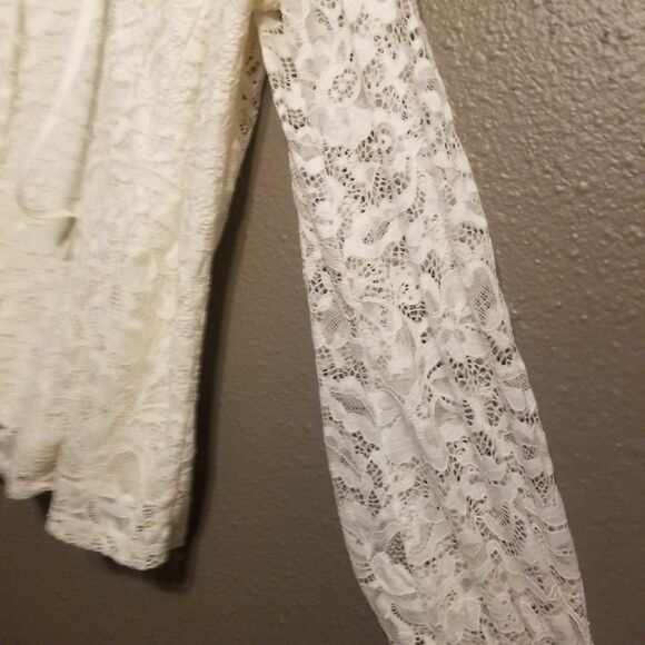 Torrid 2 (2X) Top Blouse Cream Stretch Lace Off Shoulder Romantic Bridal Fairy - Picture 2 of 10